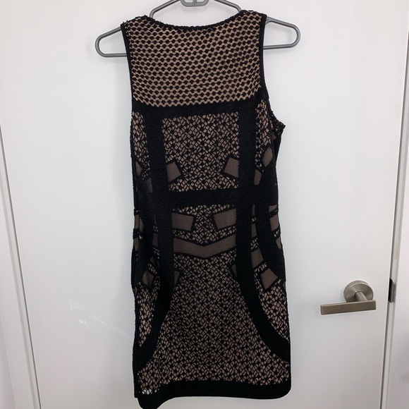 Cute dress - Picture 3 of 5